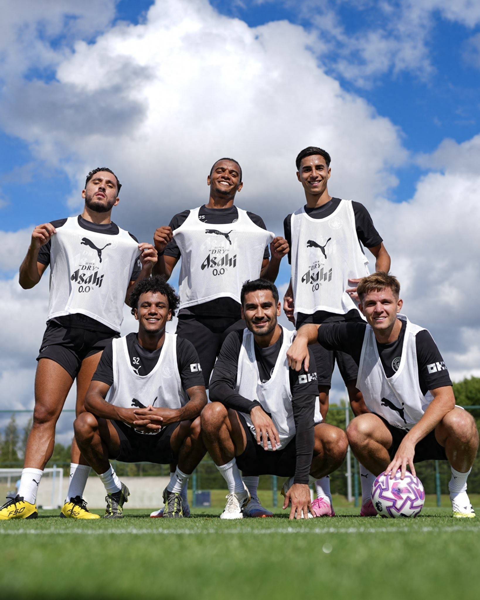 最想“偷师”队友的哪种特质？泽林斯基：姆希塔良的足球智慧（最想向队友学哪一项？泽林斯基：姆希塔良的足球智慧）