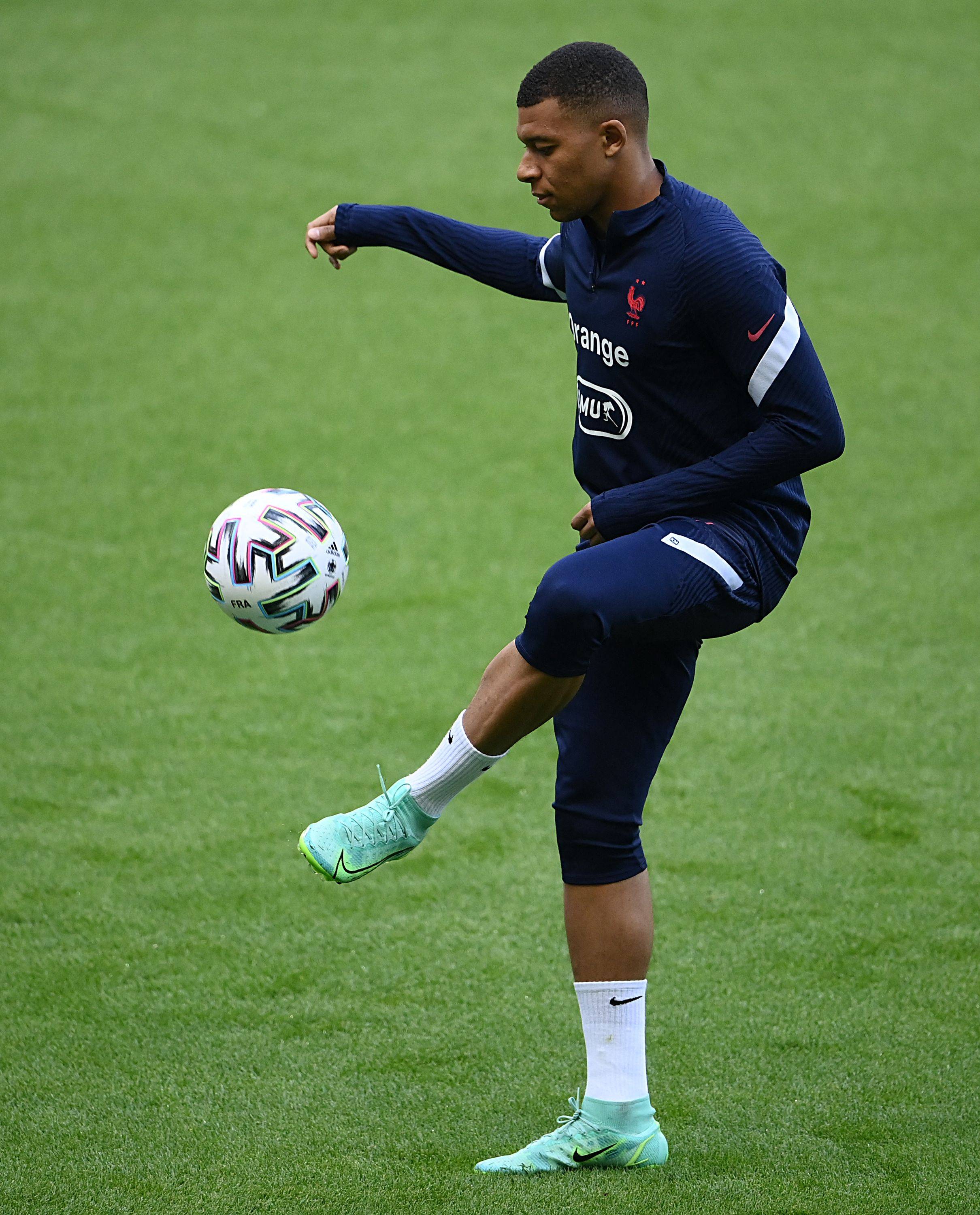 加斯佩里尼：对冬窗没有太多期待；我们在强强对话中表现不佳（加斯佩里尼：冬窗不抱太多期望，球队在强强对决中发挥欠佳）