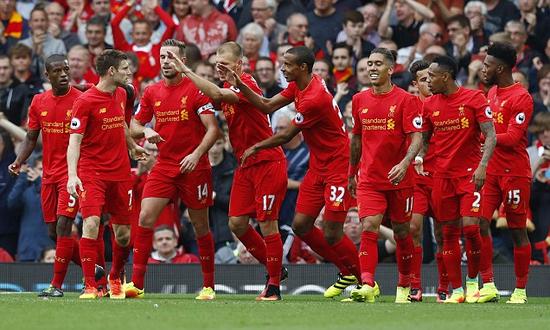 国米大战利物浦，巴萨PK法鹰，参与截图预测今夜欧冠的比分（国米迎战利物浦，巴萨对决法鹰，晒截图参与预测今夜欧冠比分）