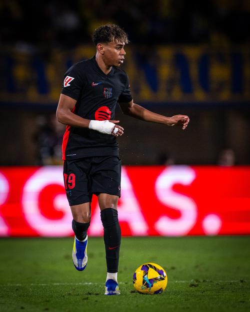 里程碑，36岁中场池忠国已为国安出战200场（36岁池忠国达成里程碑：代表国安出战第200场）