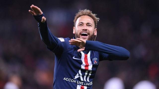 连续三年出局！吉罗纳国王杯再遭下级队伍淘汰，米歇尔三将首秀难挡噩运（三年连折！吉罗纳国王杯又负低级别对手，米歇尔三将处子秀难救主）