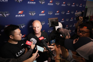 自执教阿森纳欧冠首秀以来，阿尔特塔欧冠拿分所有主帅第一（阿尔特塔自阿森纳欧冠首秀起，欧冠积分领跑所有主帅）